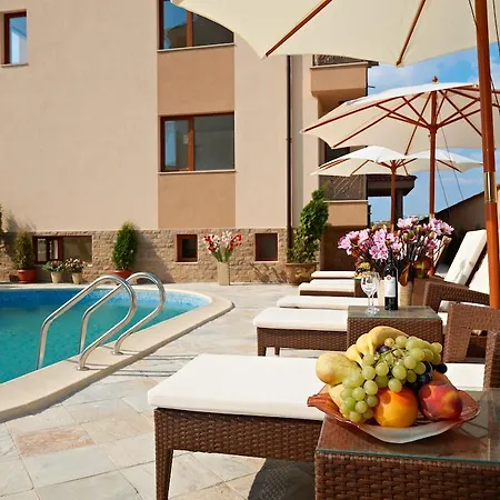 Aparthotel Stanny Court Nesebar